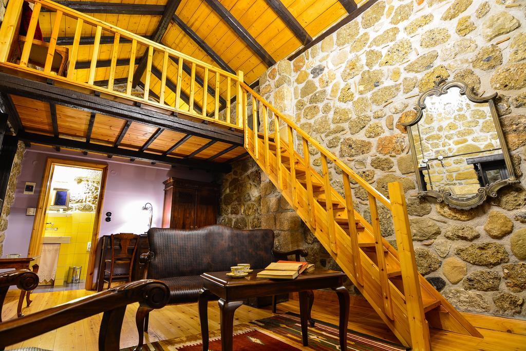 Varnevo Guesthouse 아노 트리칼라 외부 사진