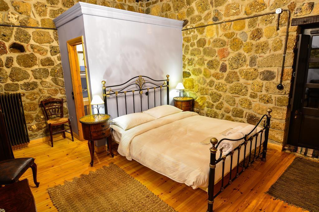 Varnevo Guesthouse 아노 트리칼라 외부 사진